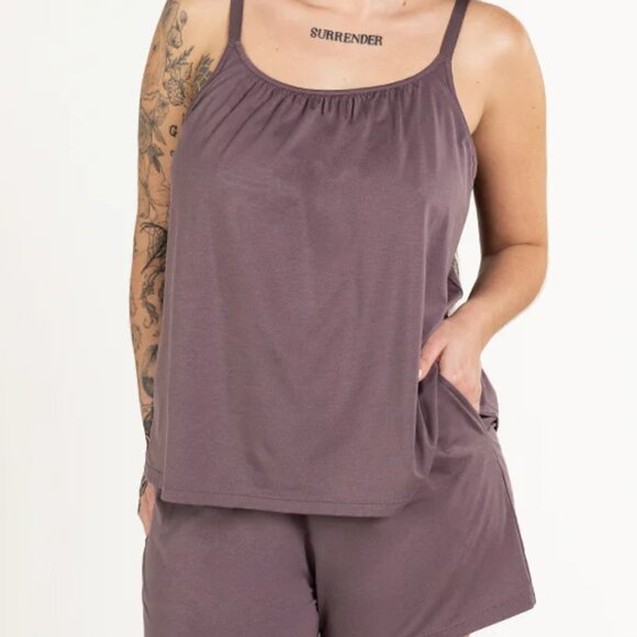 NEW🎁Soft Bust Support Cami by UNDERSTANCE In Sparrow size Medium - Picture 1 of 7